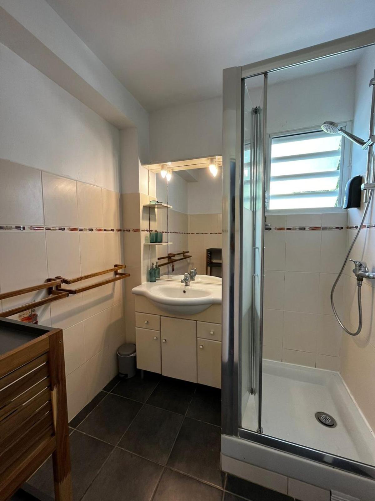 Jasmin - Appartement Face Plage Diamant Le Diamant Ngoại thất bức ảnh